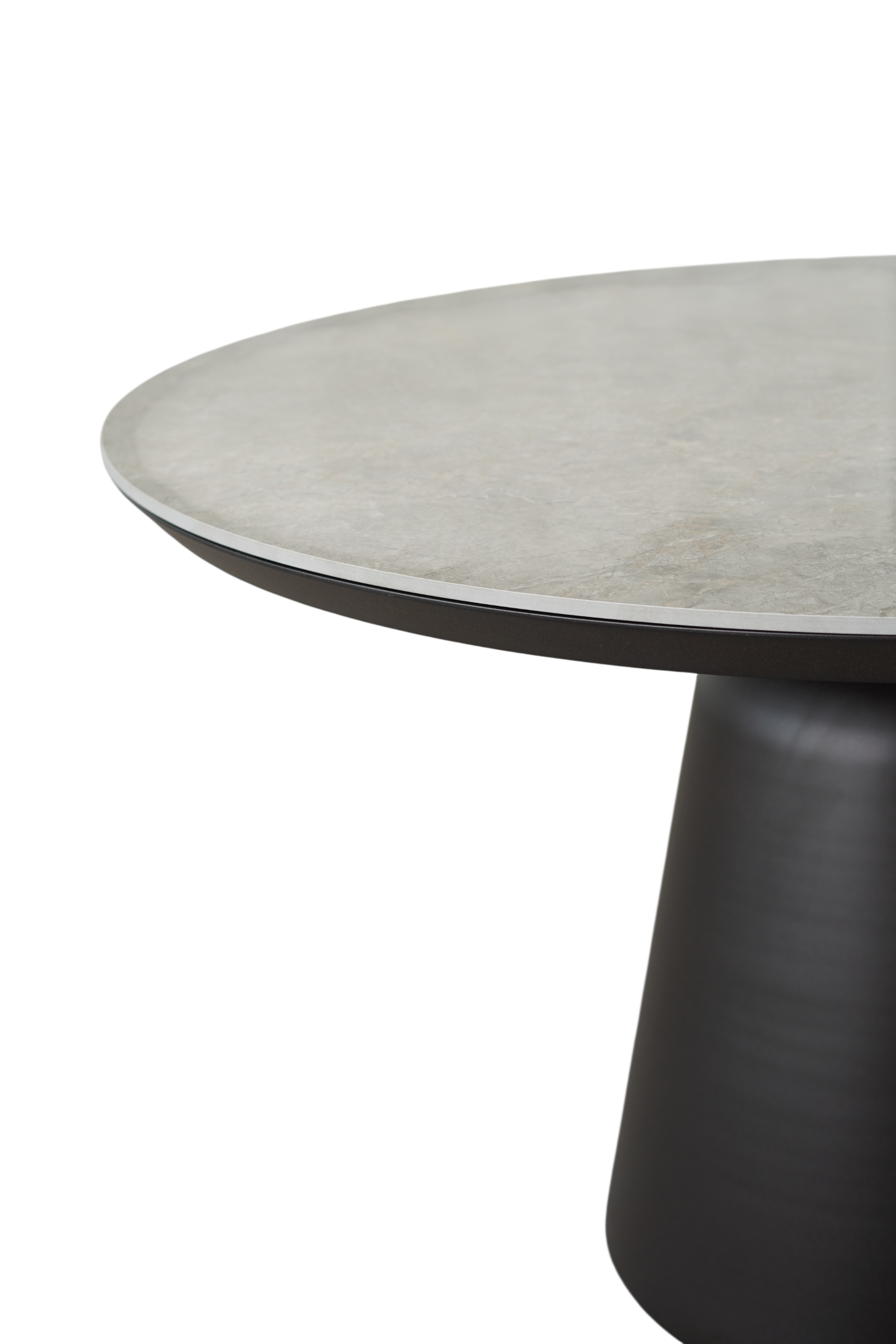 Trin Round Dining Table